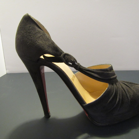 Christian Louboutin Suede Pumps - Picture 2 of 6
